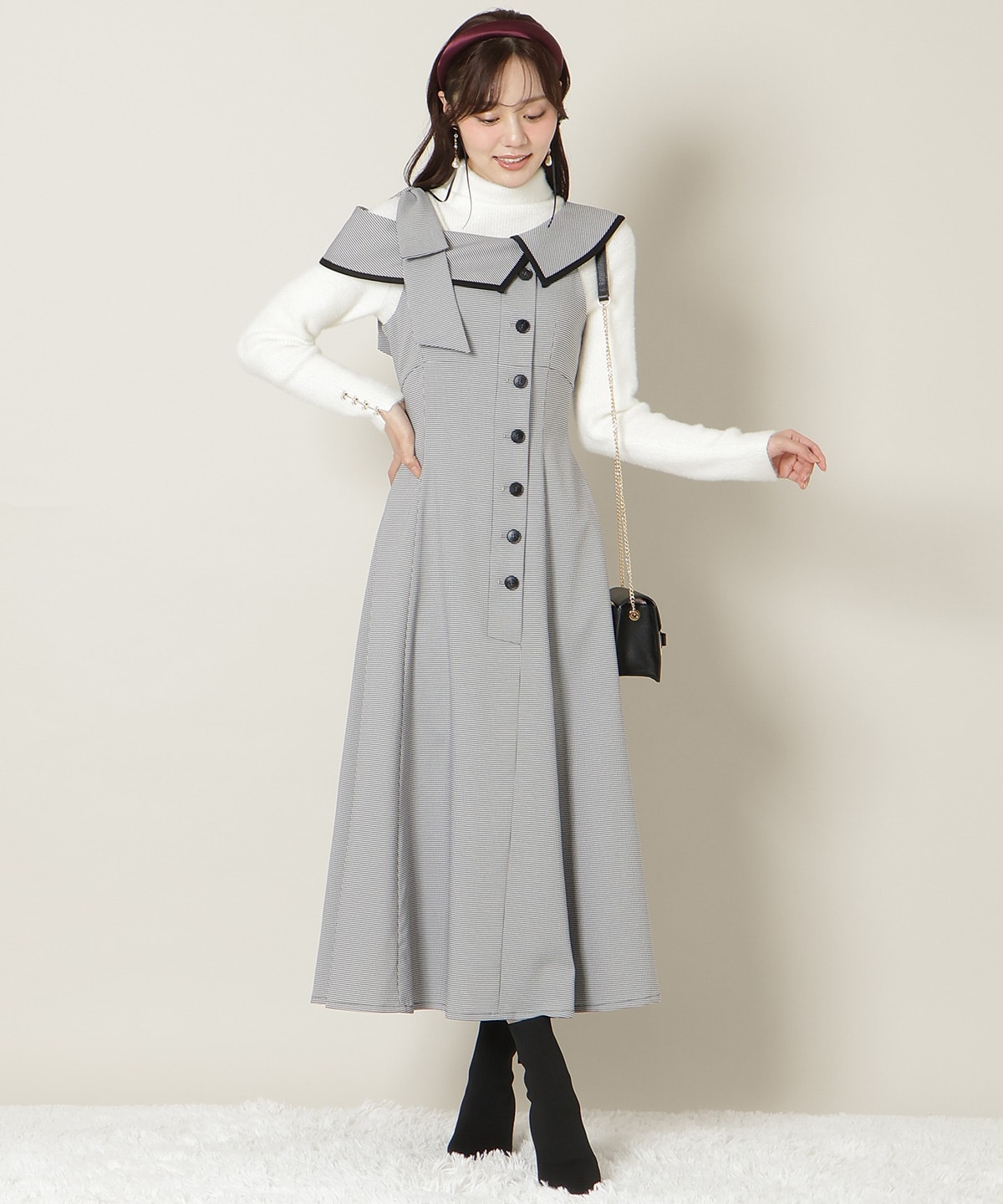 アシンメトリーリボンショルダーワンピース