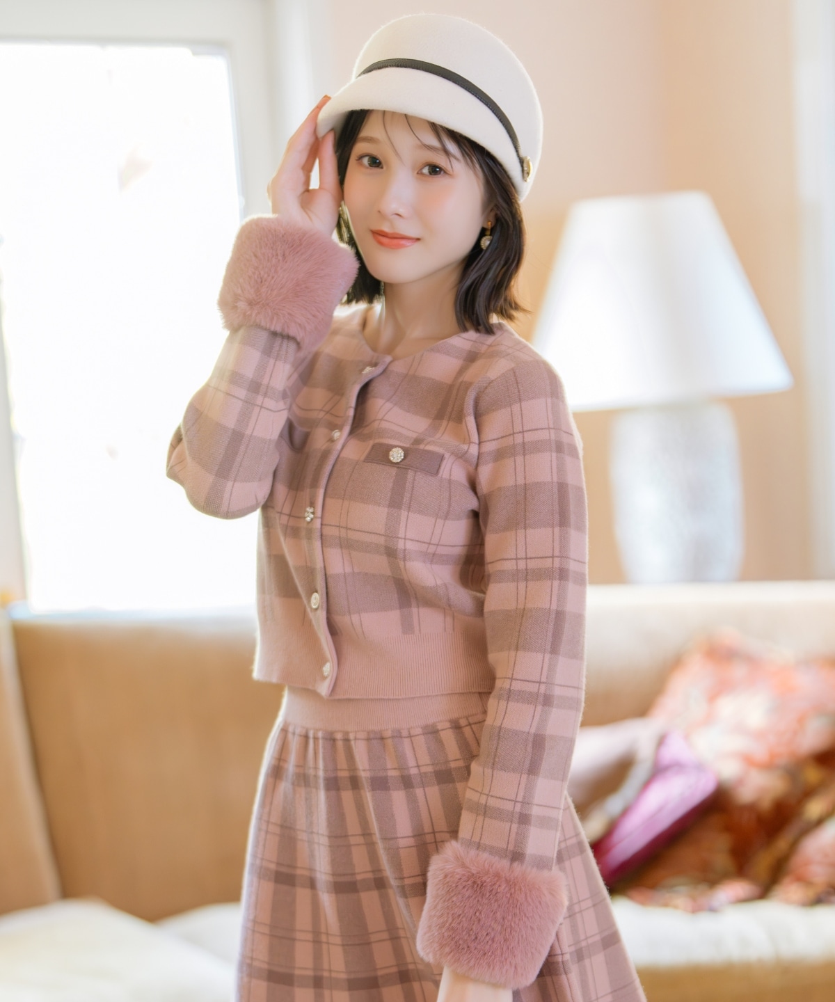 【新色追加】チェック柄ファーカフスカーディガン