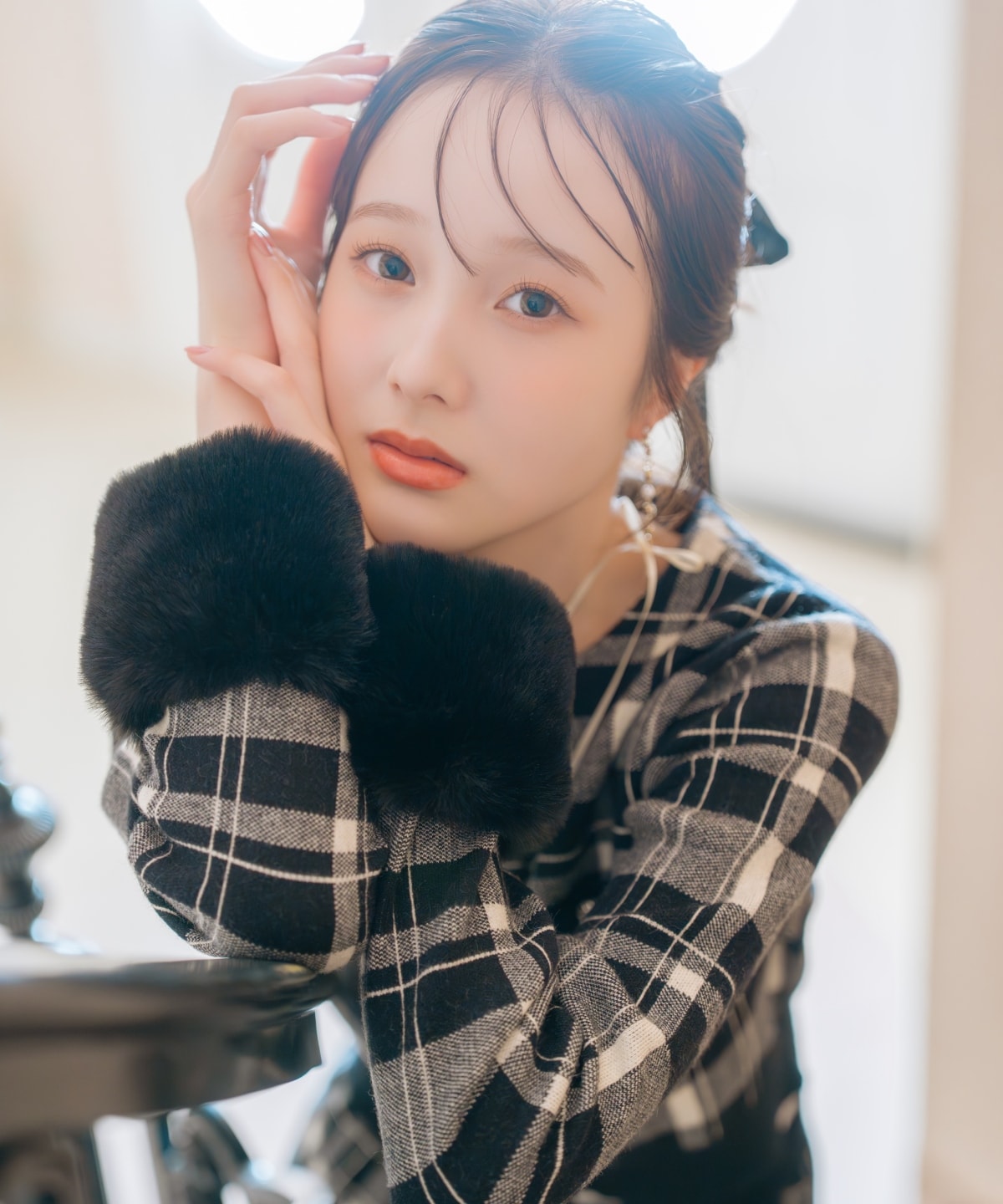 【新色追加】チェック柄ファーカフスカーディガン