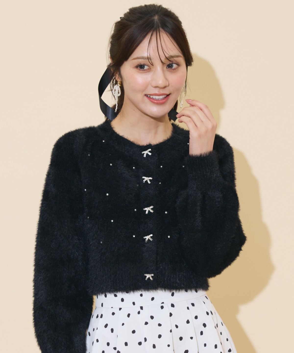 パール＆ビジューフェザーカーディガン