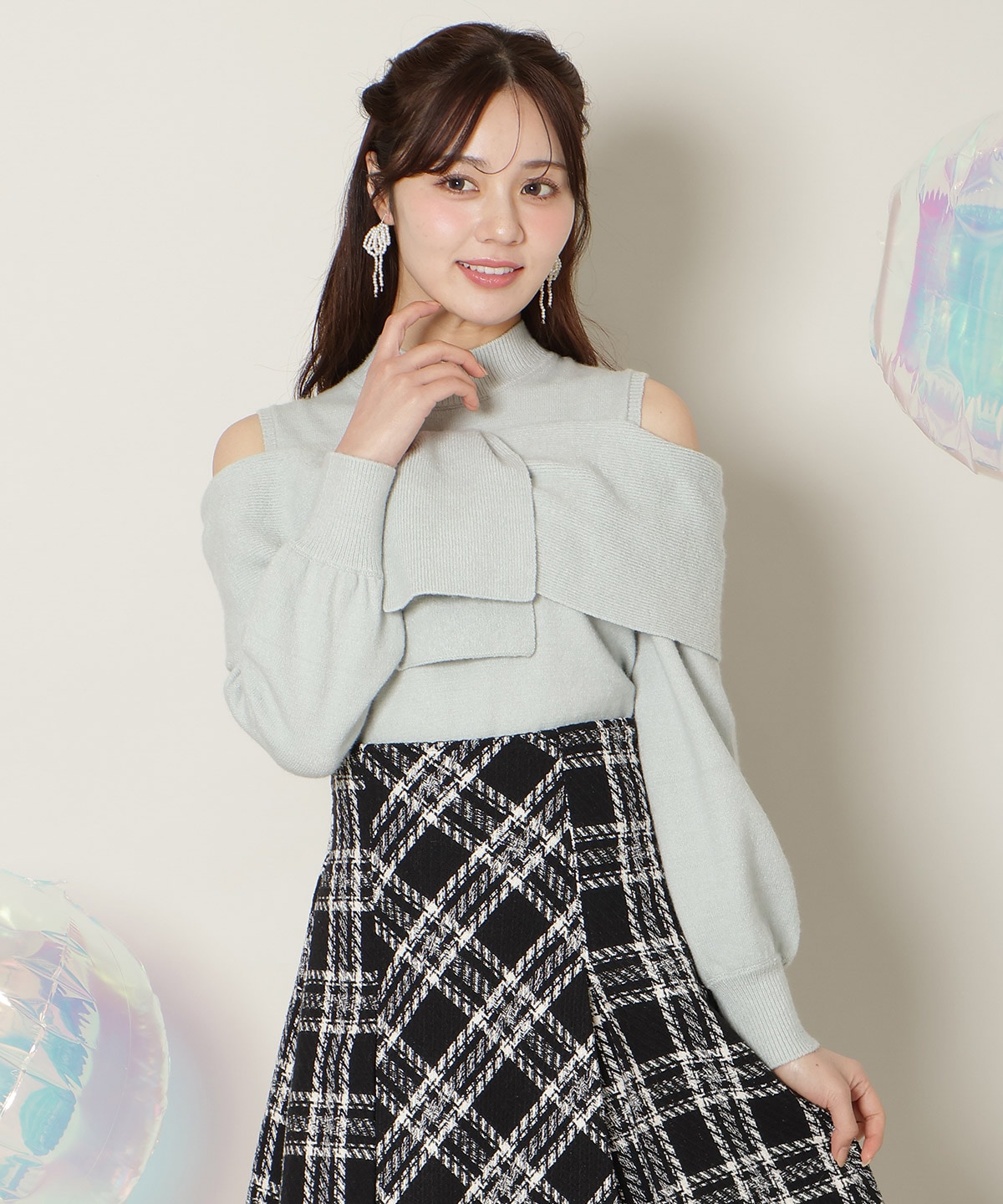 【1/1(thu)10時発売 New Year's Item】ツイストリボンオフショルニット