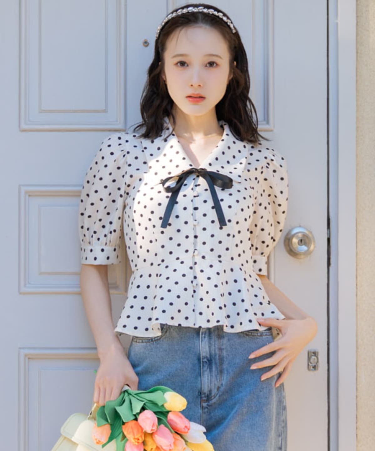 パフスリーブドットブラウス