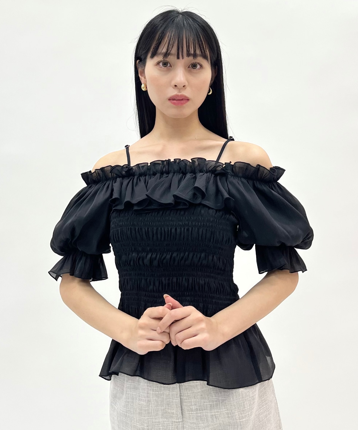 シャーリングペプラムブラウス