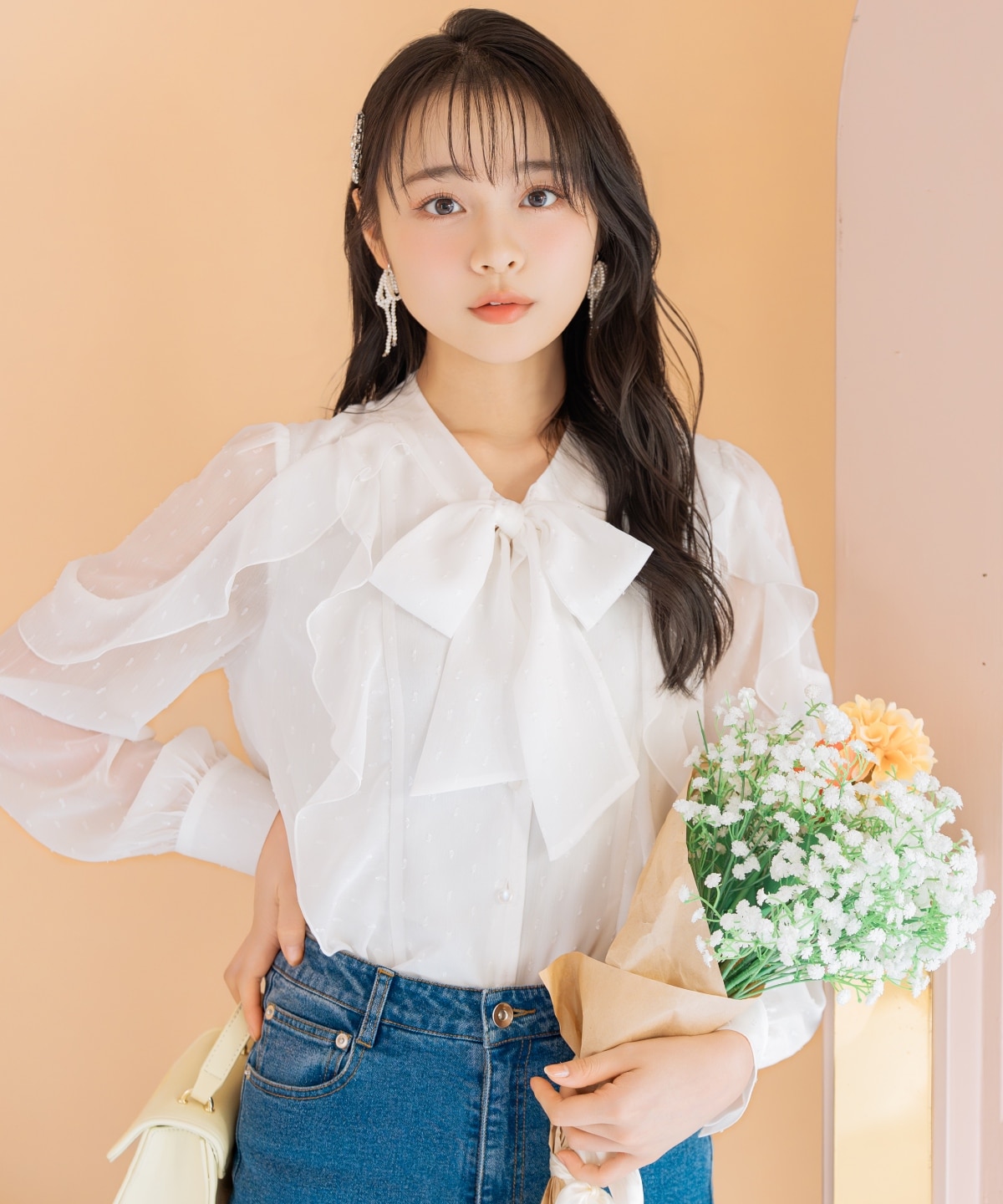 ドビードットフリルブラウス