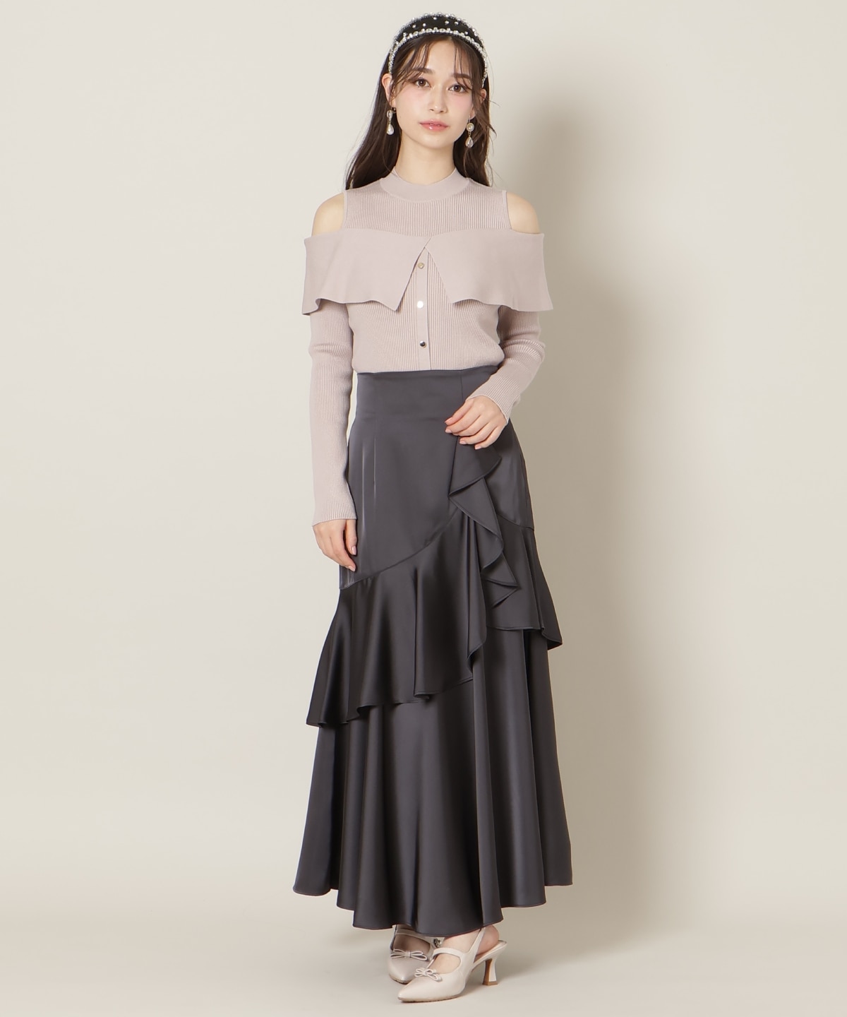 アシメラッフルサテンスカート