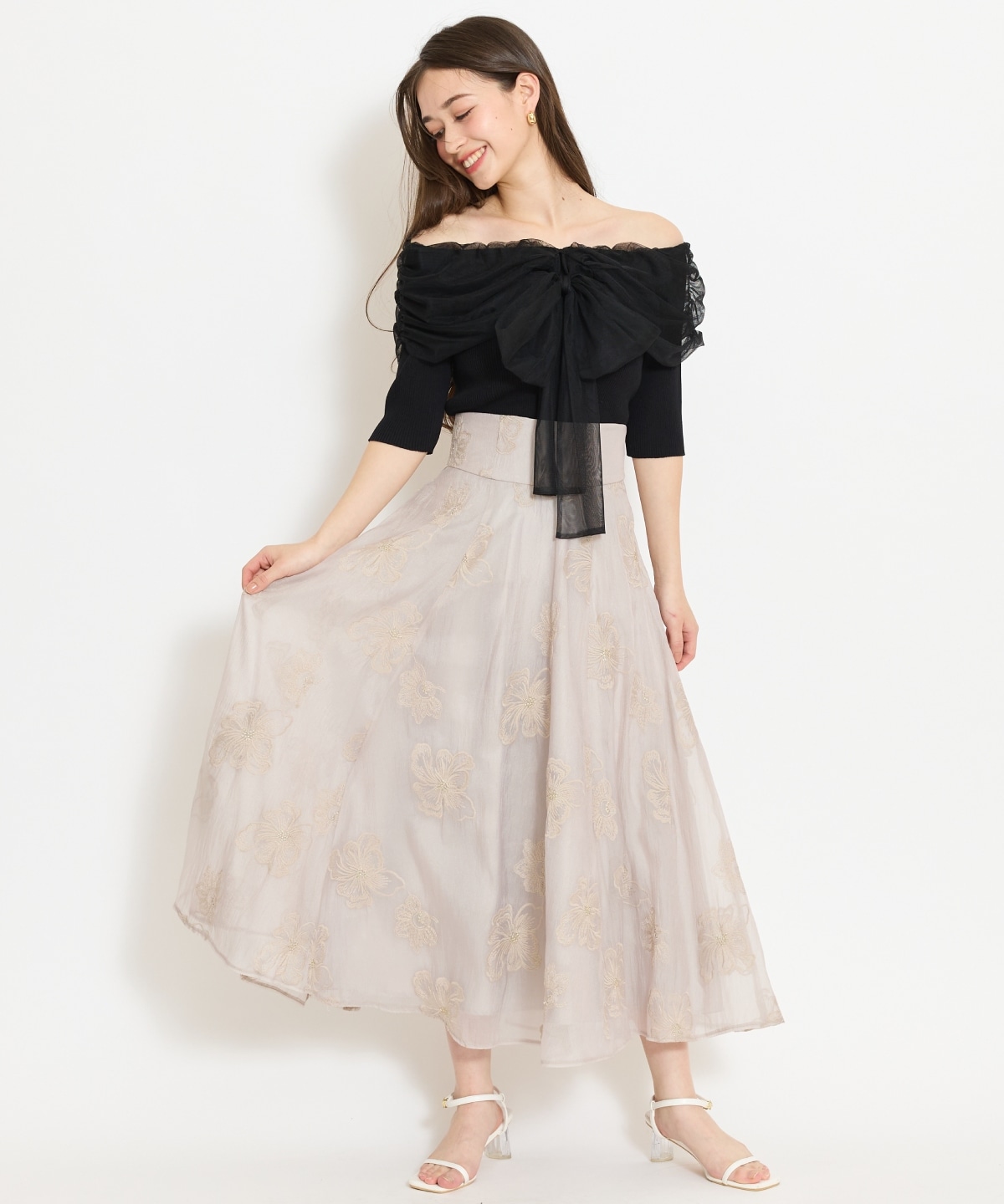 フラワー刺繍シアースカート