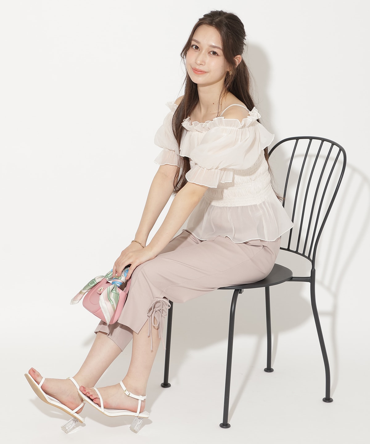 サイドリボンクロップドパンツ