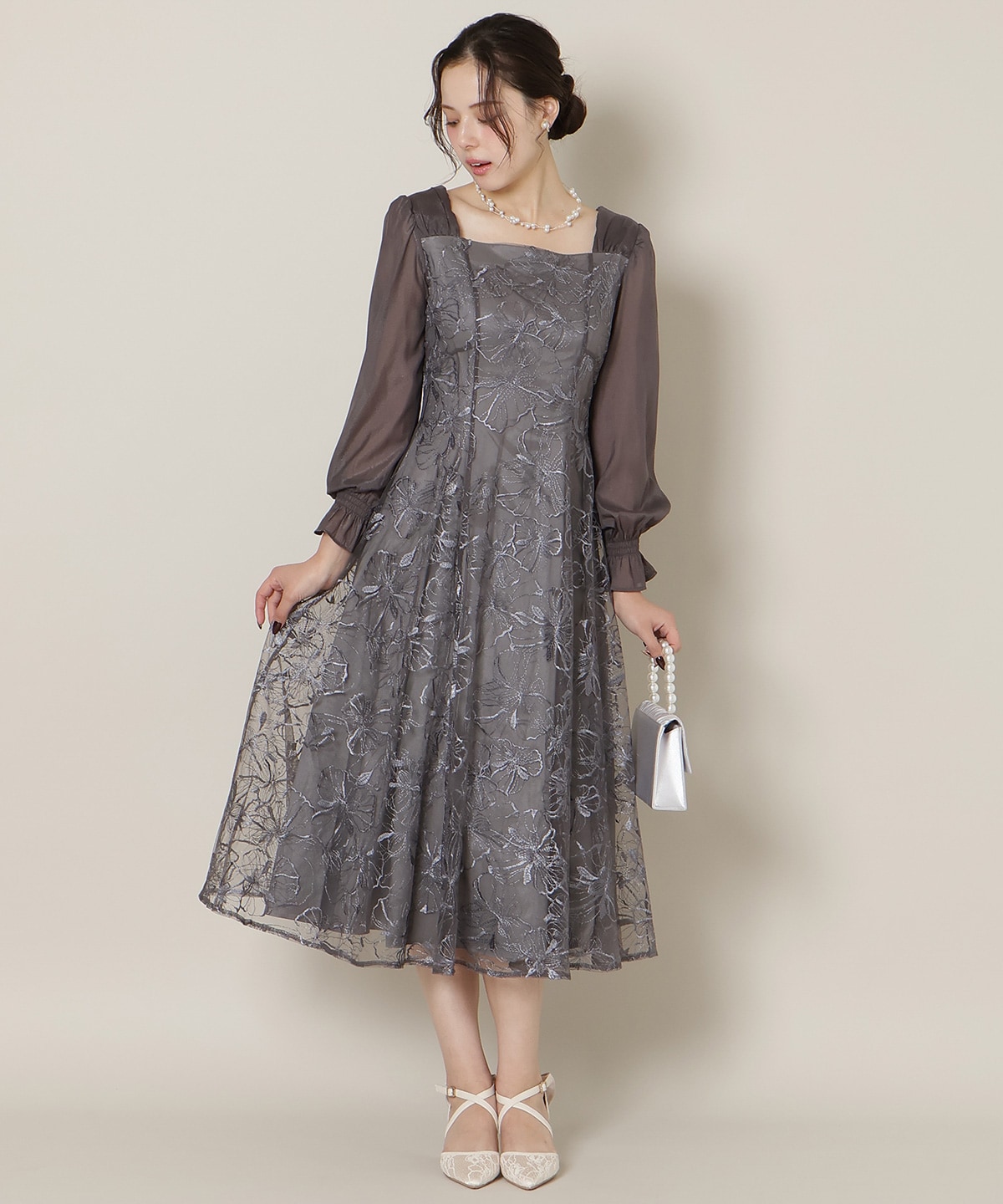 パネルラインフラワーレースワンピース
