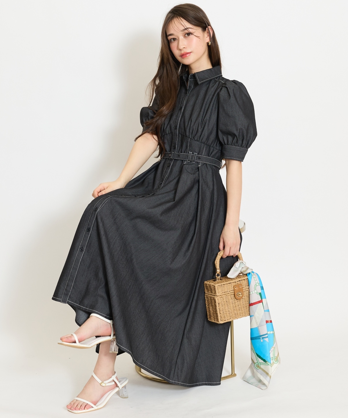ベルト付きタックスリーブフレアワンピース