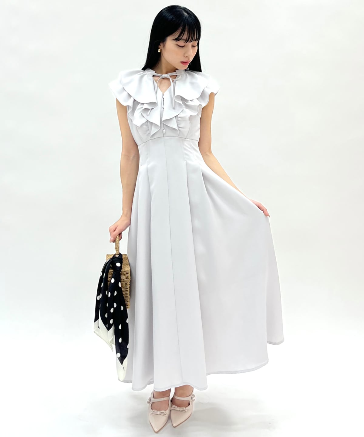 ナローリボンラッフルフリルワンピース