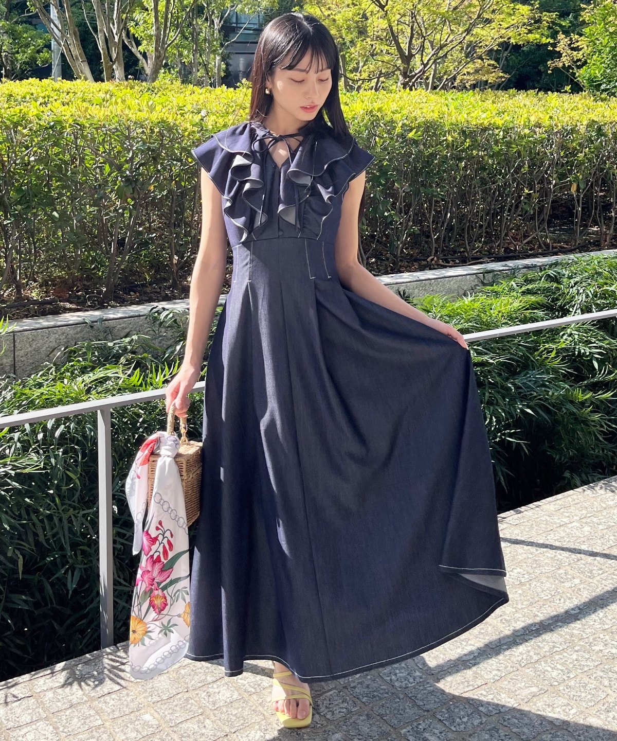 ナローリボンラッフルフリルワンピース