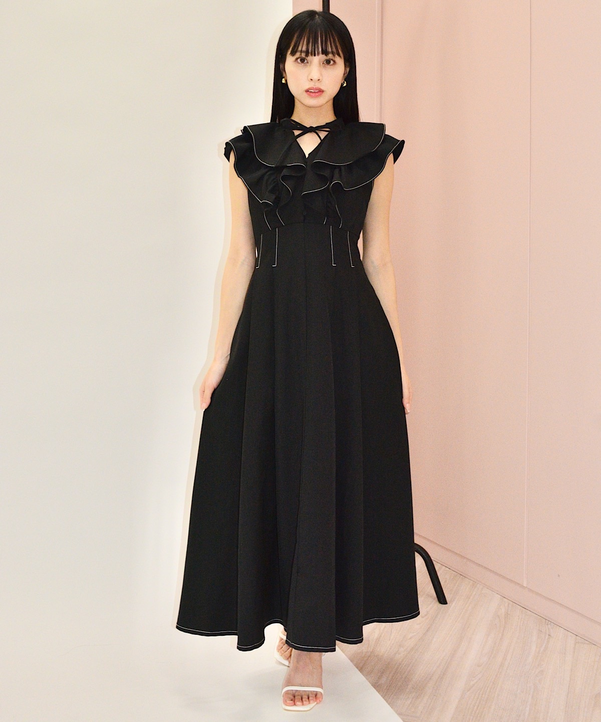 ナローリボンラッフルフリルワンピース