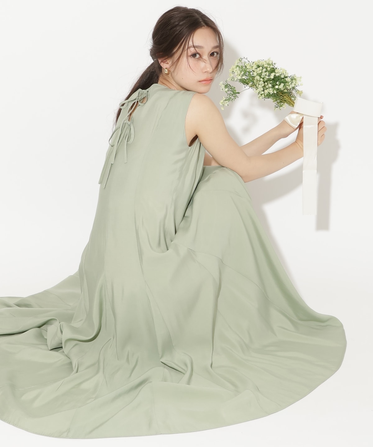 バックリボンノースリーブAラインワンピース