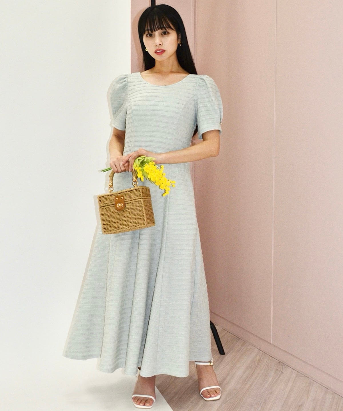 【4/24(fri)10時発売】バックオープンフレアカットワンピース