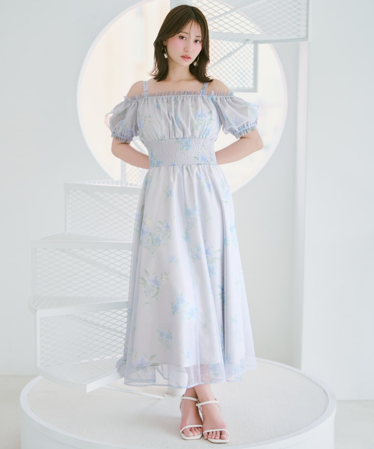 フラワーメッシュオフショルワンピース
