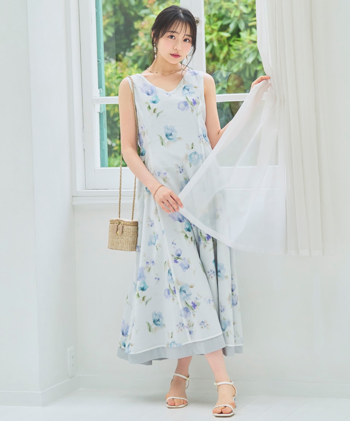 【6/11(thu)10時発売】ウォーターフラワープリントリバーシブルワンピース