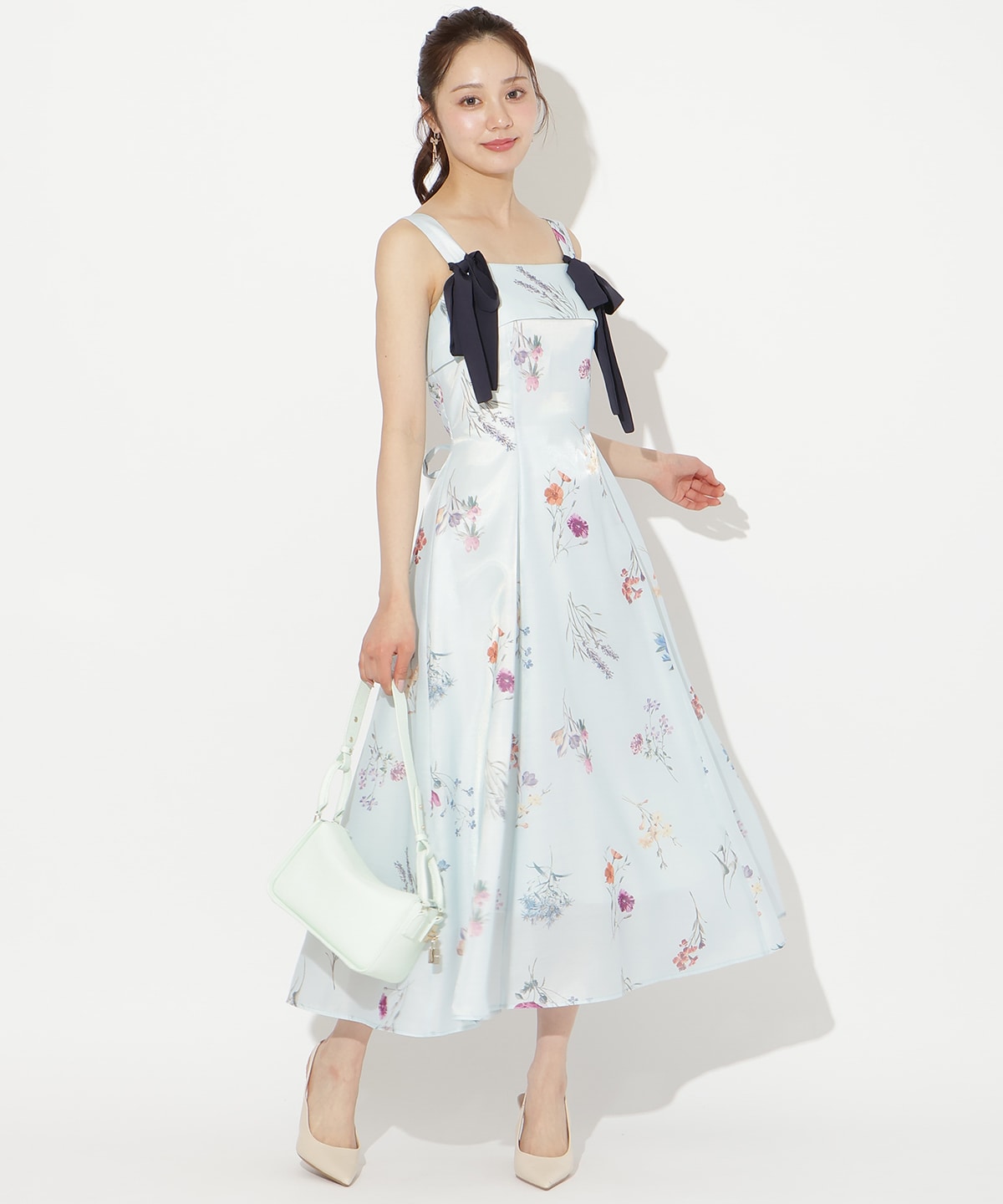 【3/12(thu)10時発売】ボタニカルフラワーシアータックワンピース