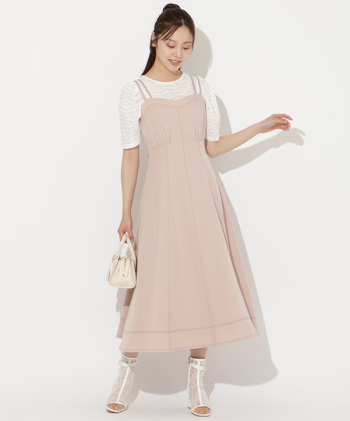 ステッチデザインフレアキャミワンピース