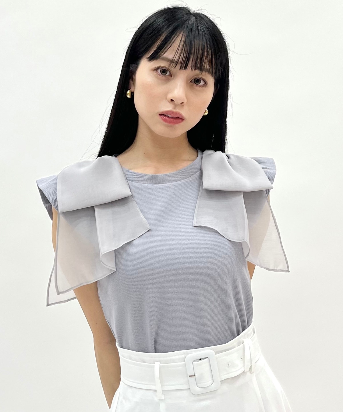 ショルダーリボンカットトップス