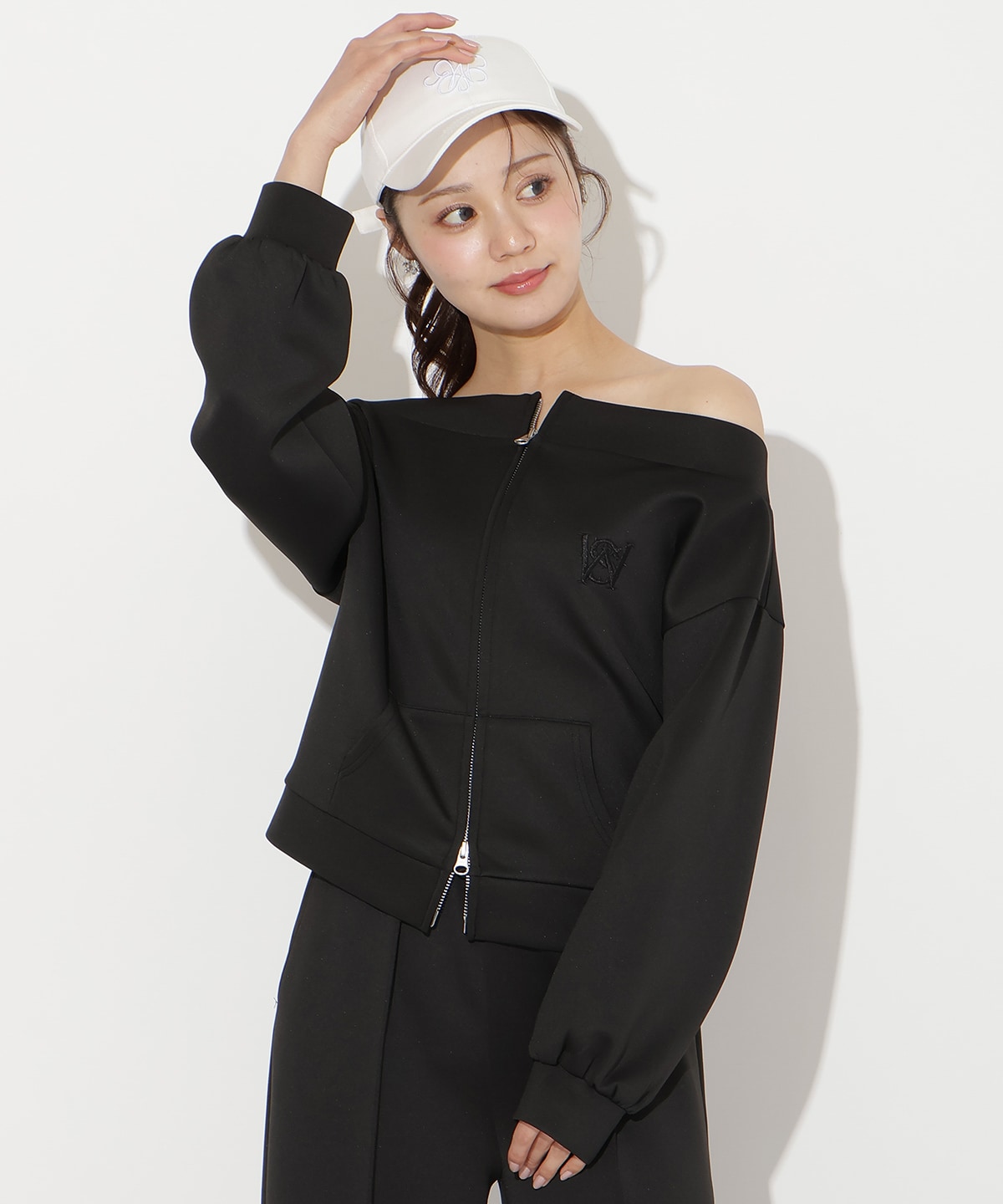 【3/12(thu)10時発売】ダブルZIPオフショルスウェットトップス