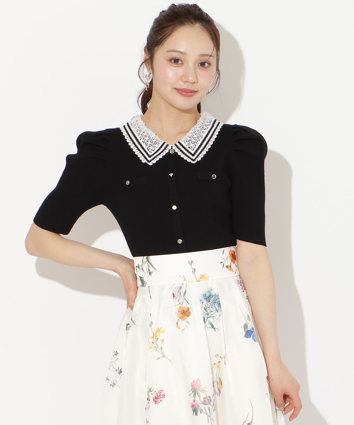 バイカラーレース襟リブニット