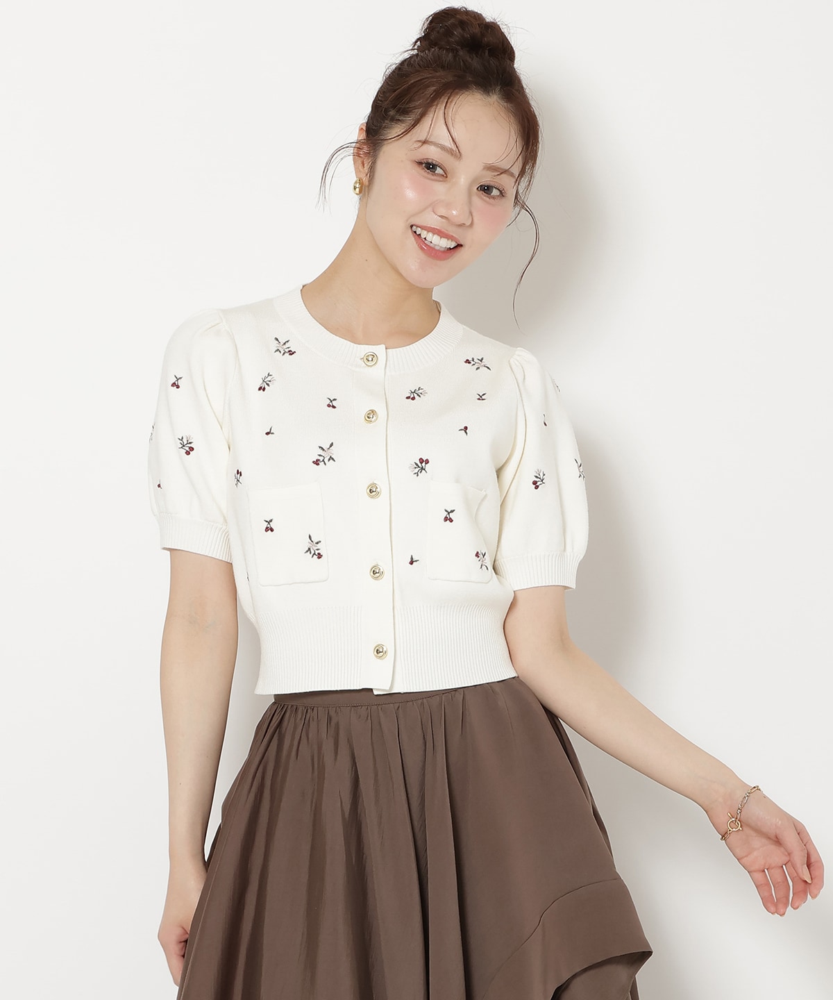 【8/7(fri)20時発売】モチーフ刺繍カーディガン
