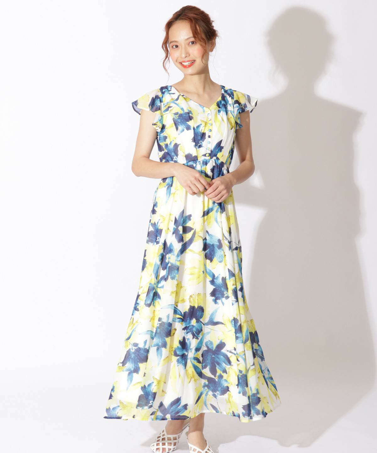 シェードフラワーシフォンワンピース M 白系花柄 And Couture 公式オンラインショップ バーンデストローズ