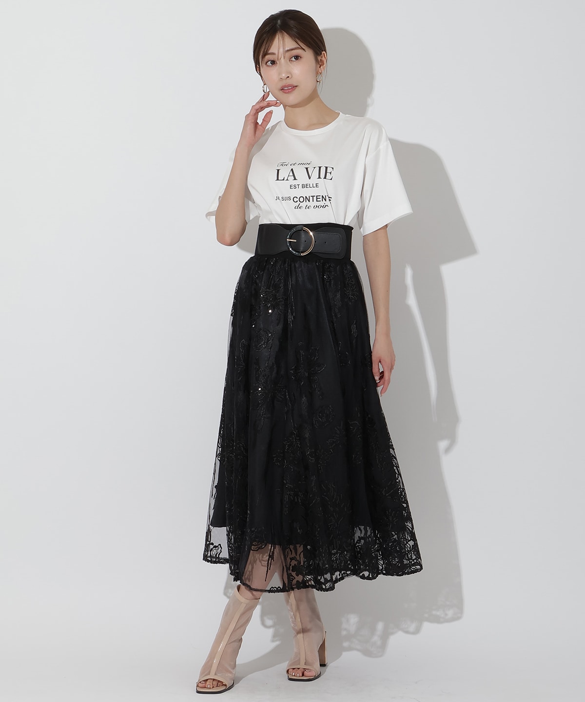 And Couture アンドクチュール LOOK BOOK