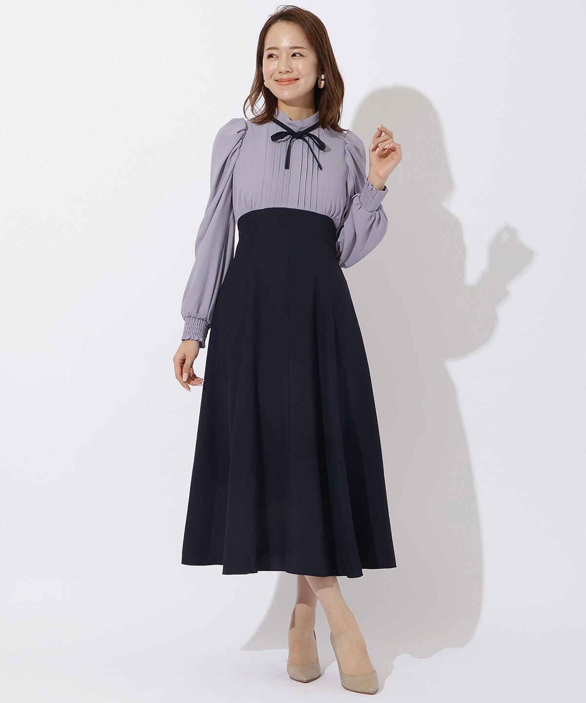 配色切替ピンタックドレス