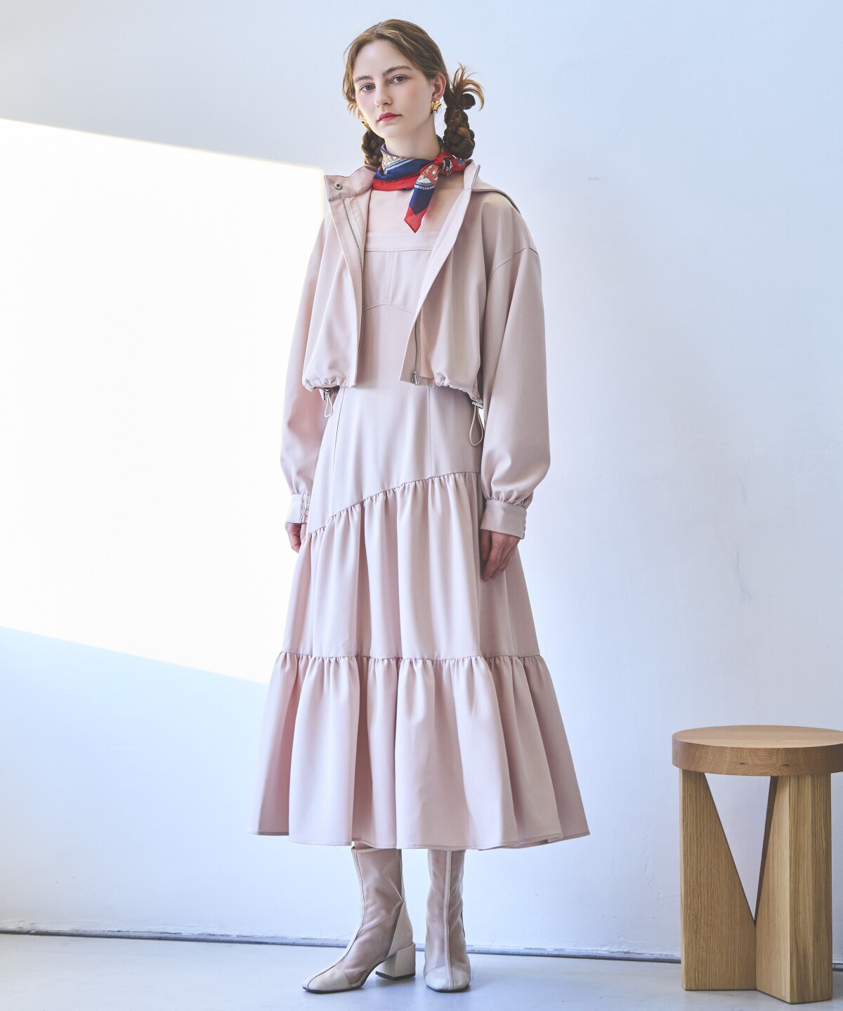 クロップドフーディ＋ティアードワンピース