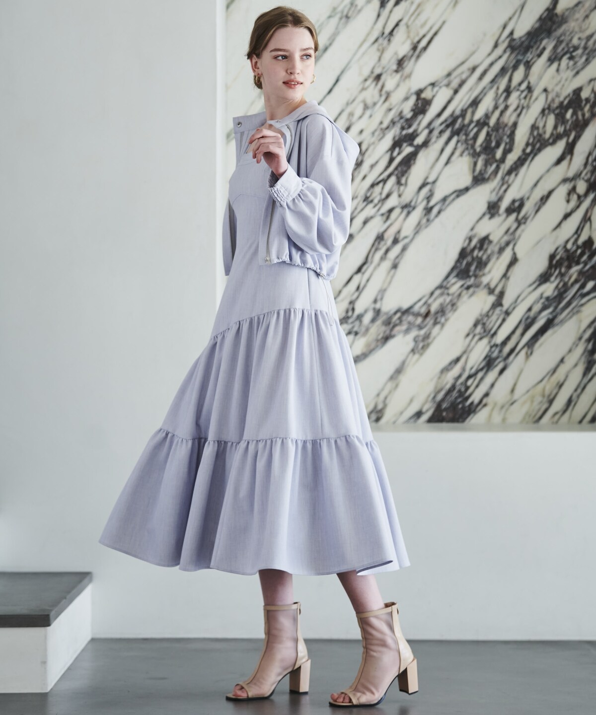 【展示会人気No.3】クロップドフーディ＋ティアードワンピース