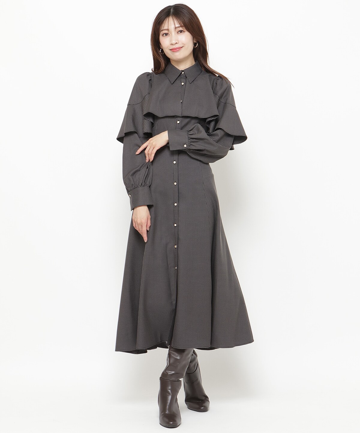 フロントフリルケープシャツワンピース(F ブラウン): And Couture 