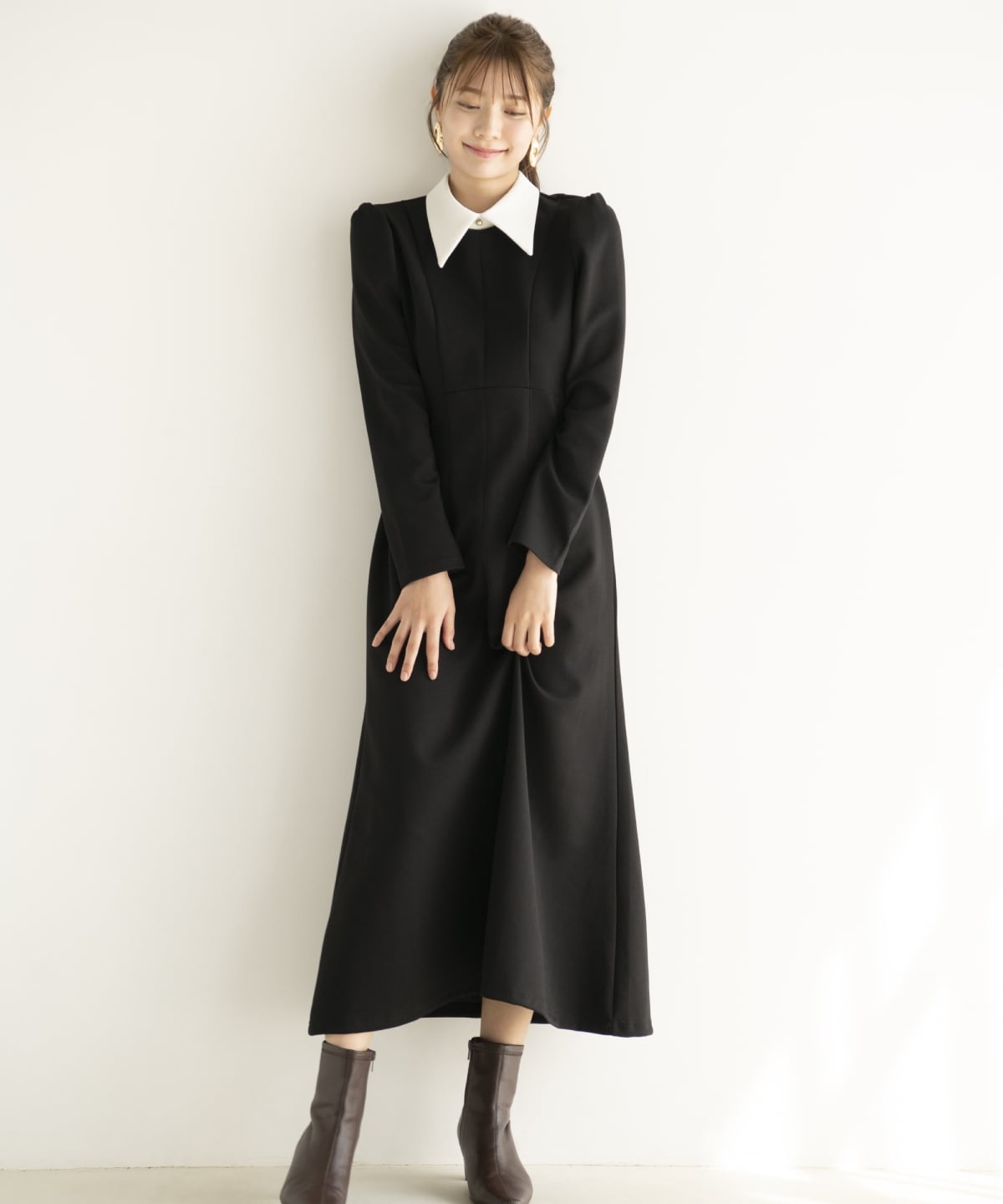 【And Couture】襟付ポンチワンピース