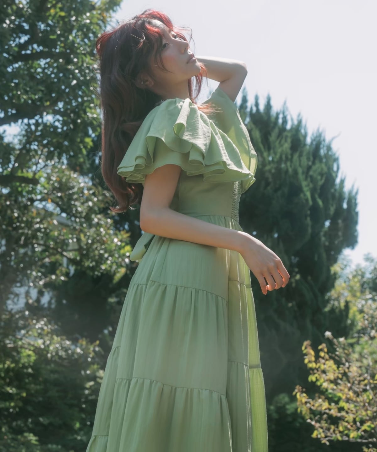 ギャザーVネックティアードワンピース