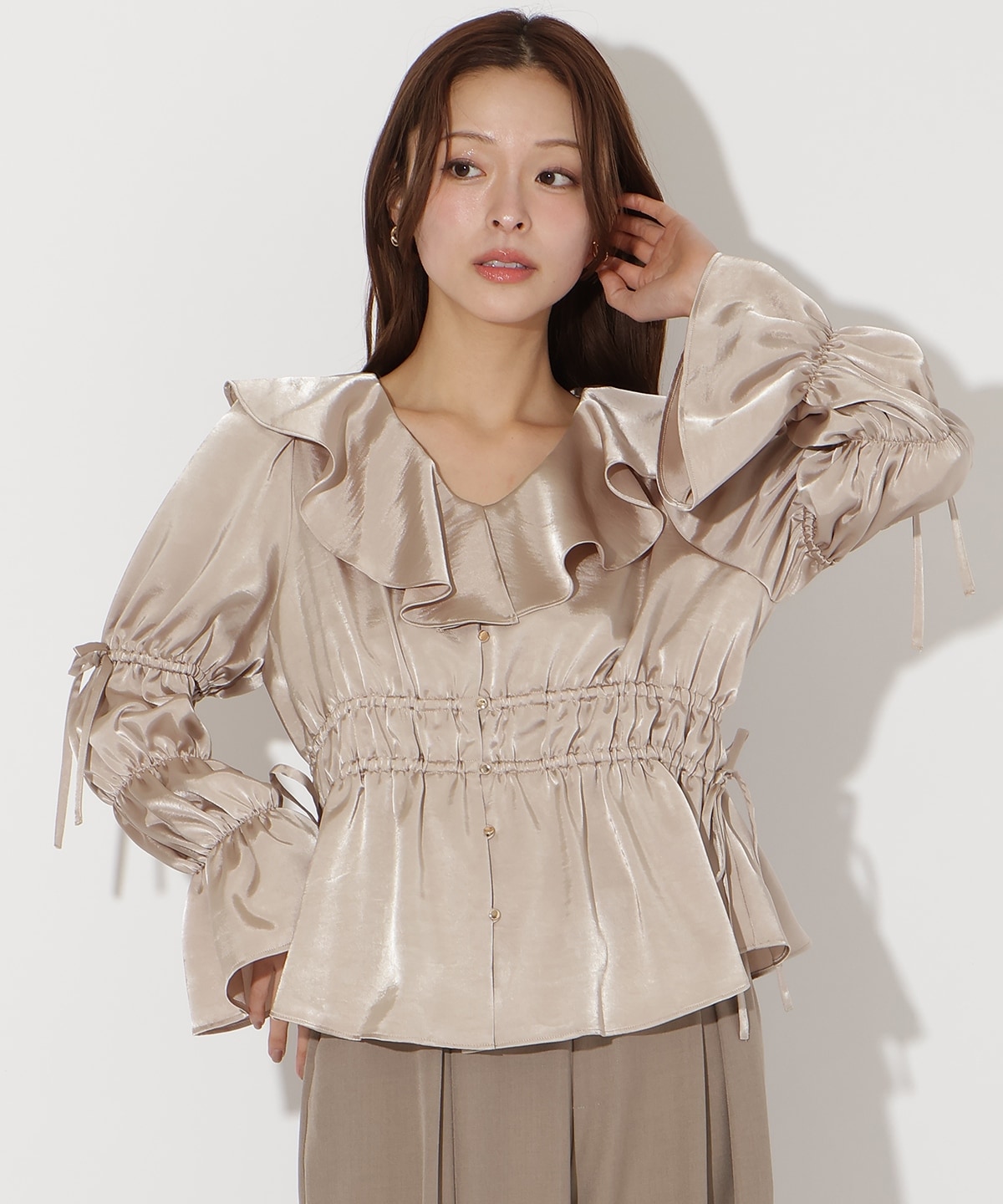 ウエストシャーリングブラウス