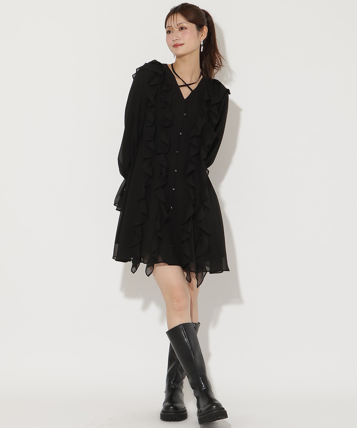 ラッフルフリルチョーカーミニワンピース