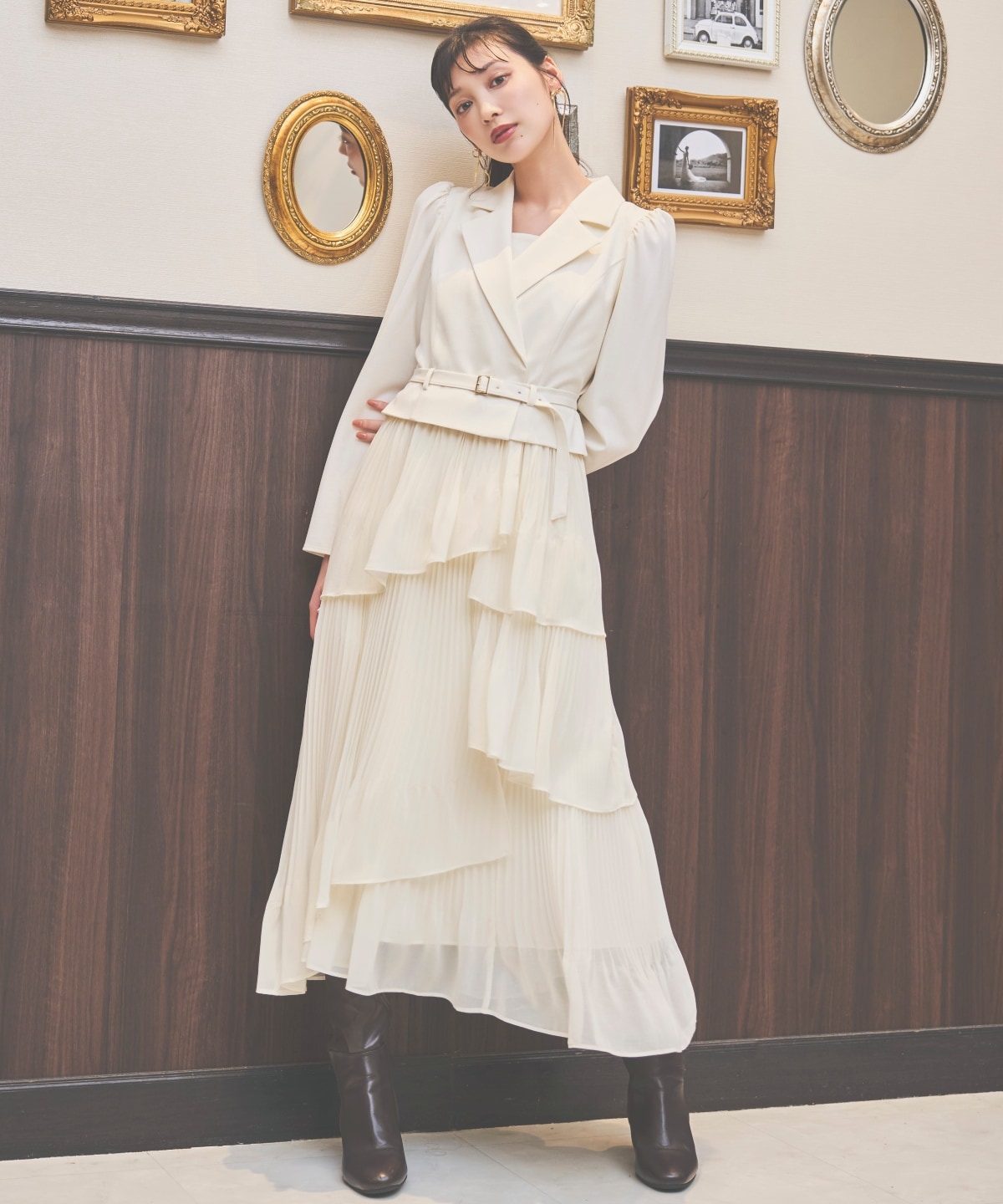 ジャケットレイヤードプリーツワンピース