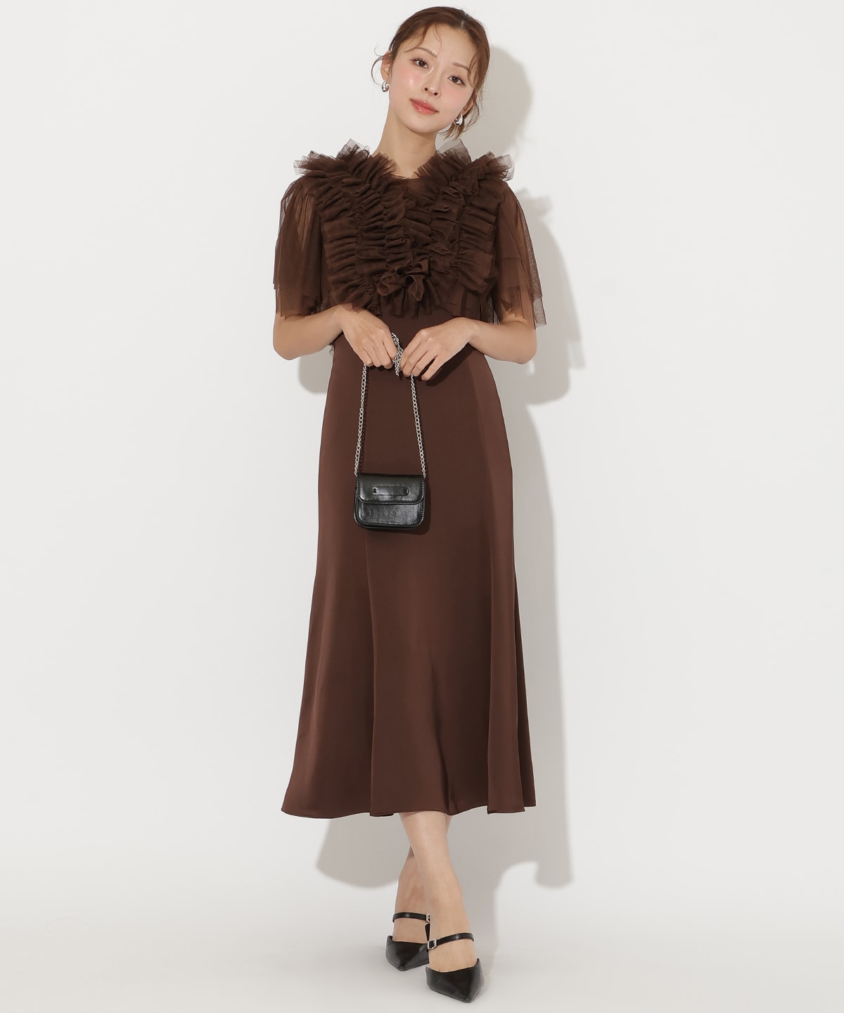 チュールフリルレイヤードドレス