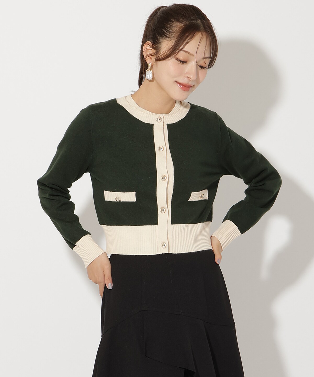 バイカラーアンサンブルニット