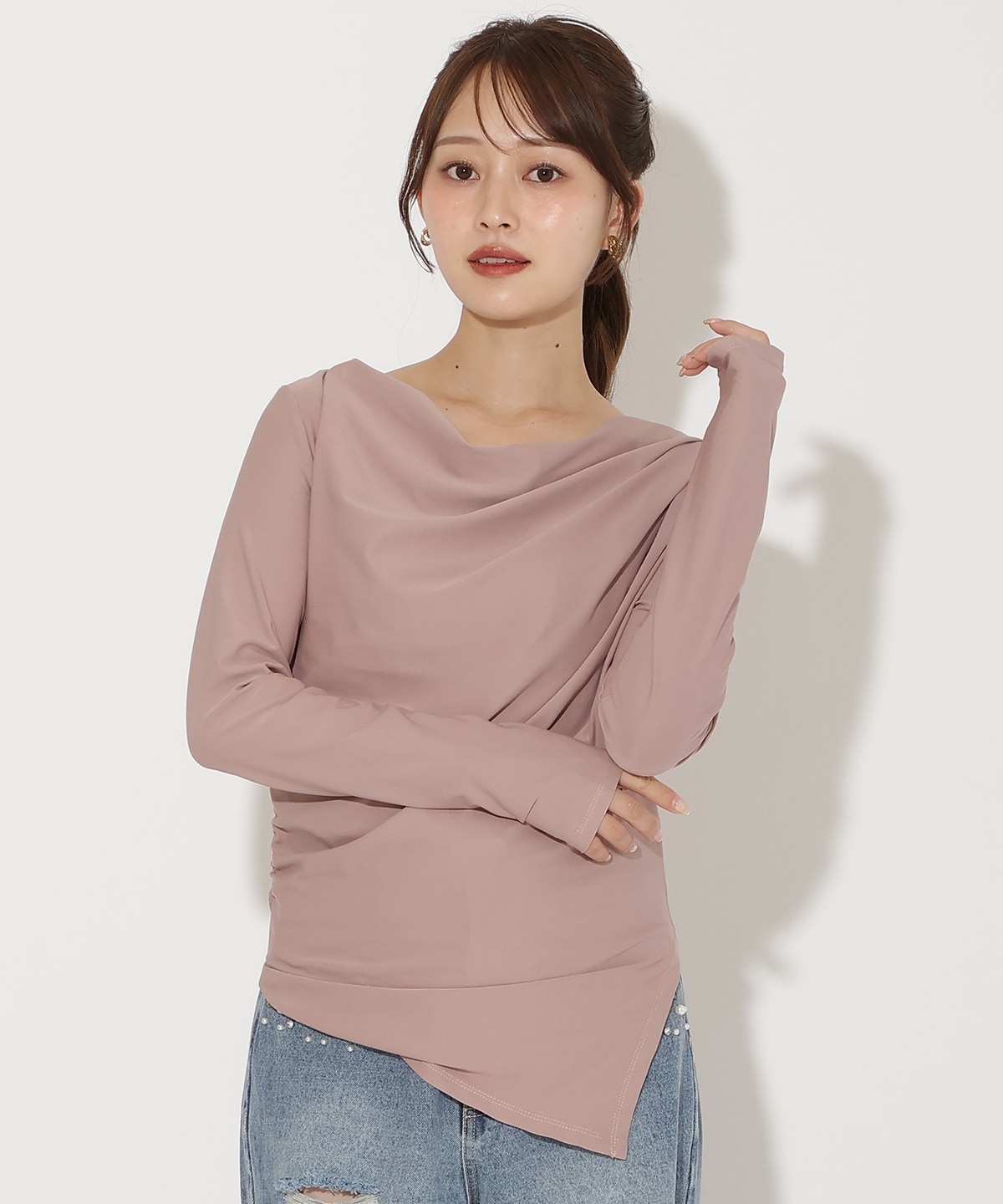 ドレープカットソー