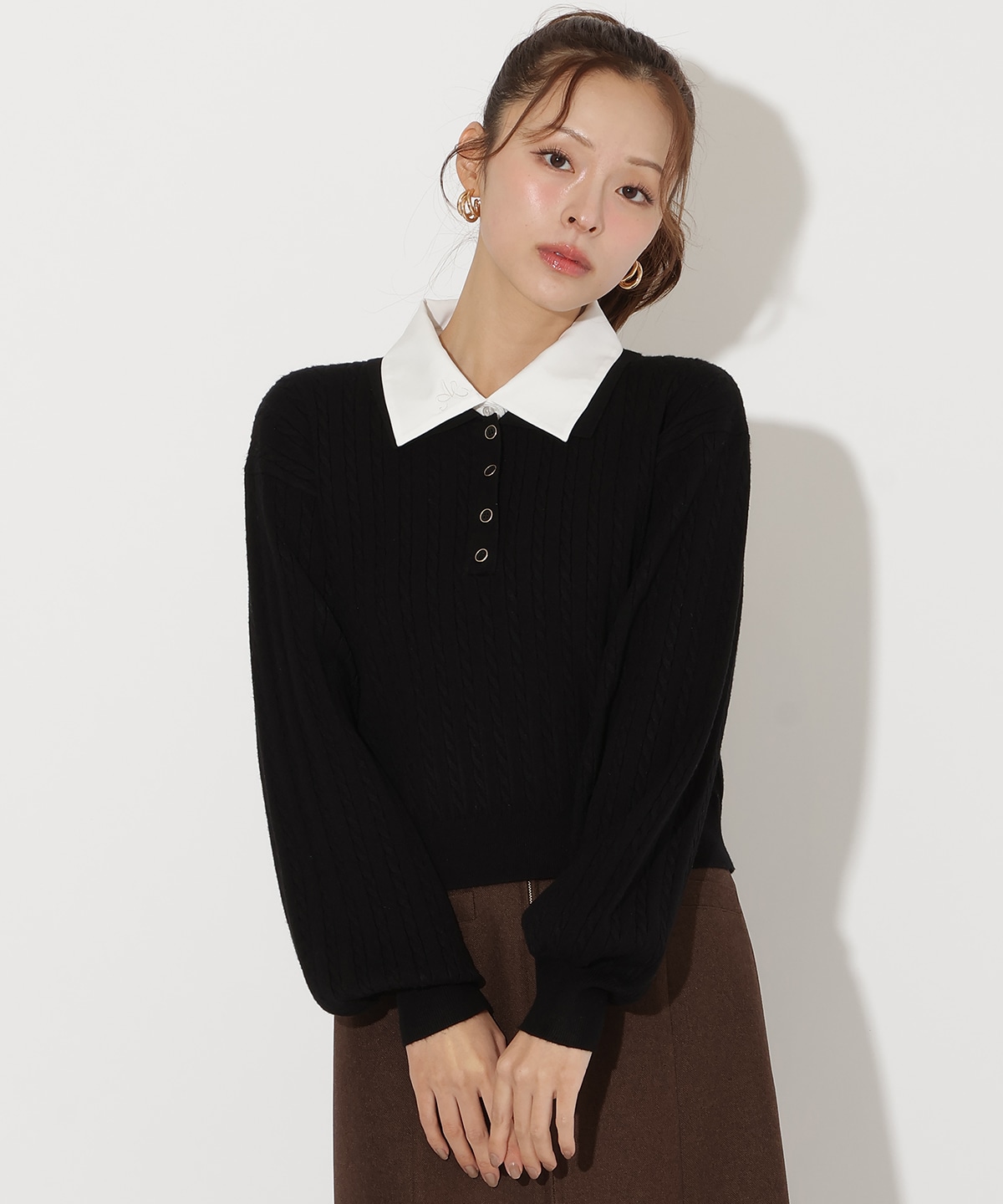 シャツ襟ケーブルニット