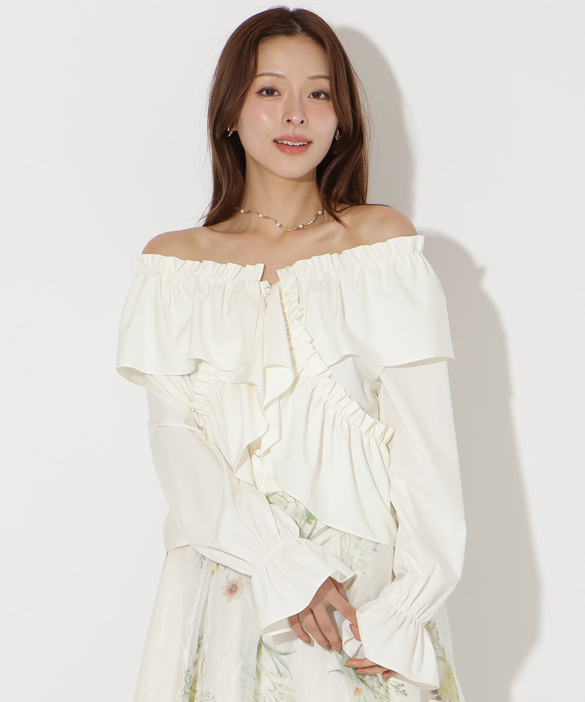 【先行予約受付中】フリルクロスブラウス