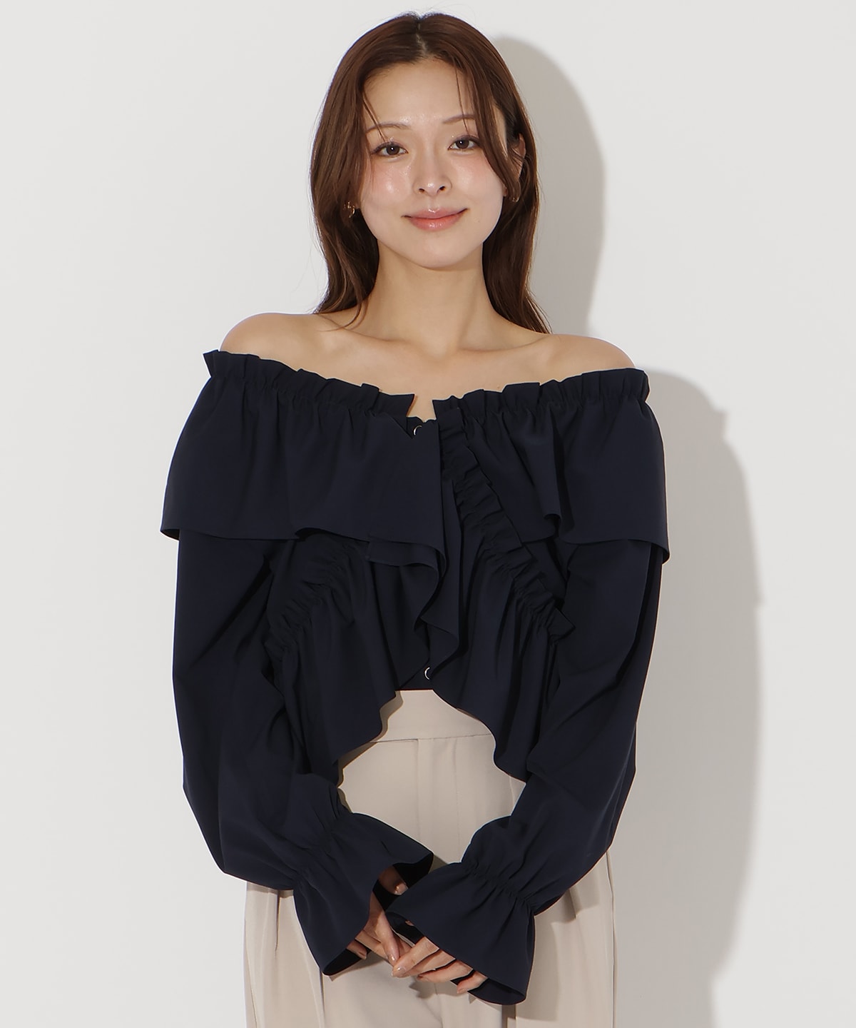 【先行予約受付中】フリルクロスブラウス