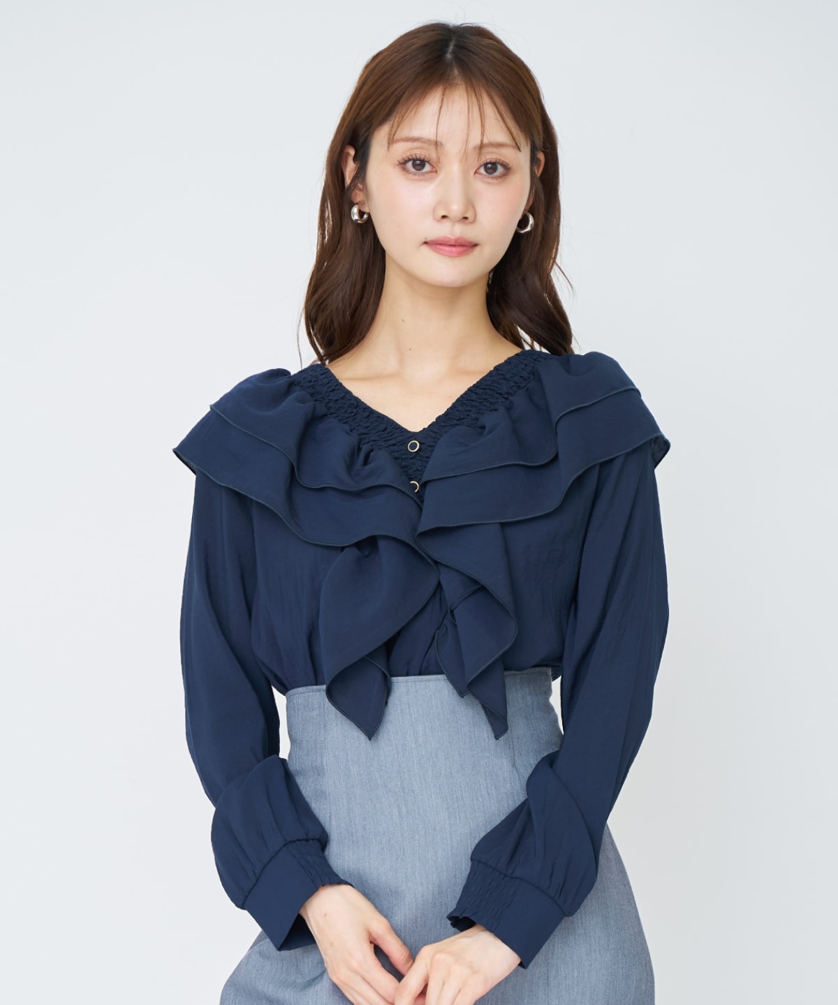 【先行予約受付中】シャーリングフリルブラウス