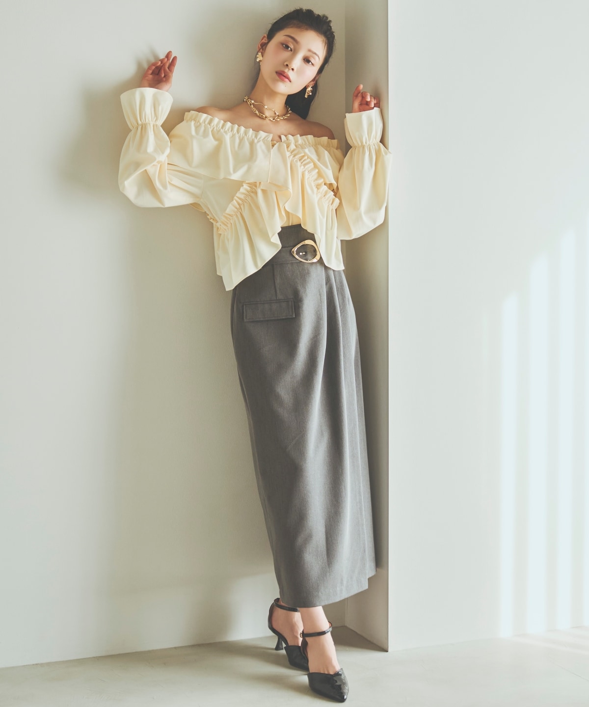 【先行予約受付中】タックストレートスカート