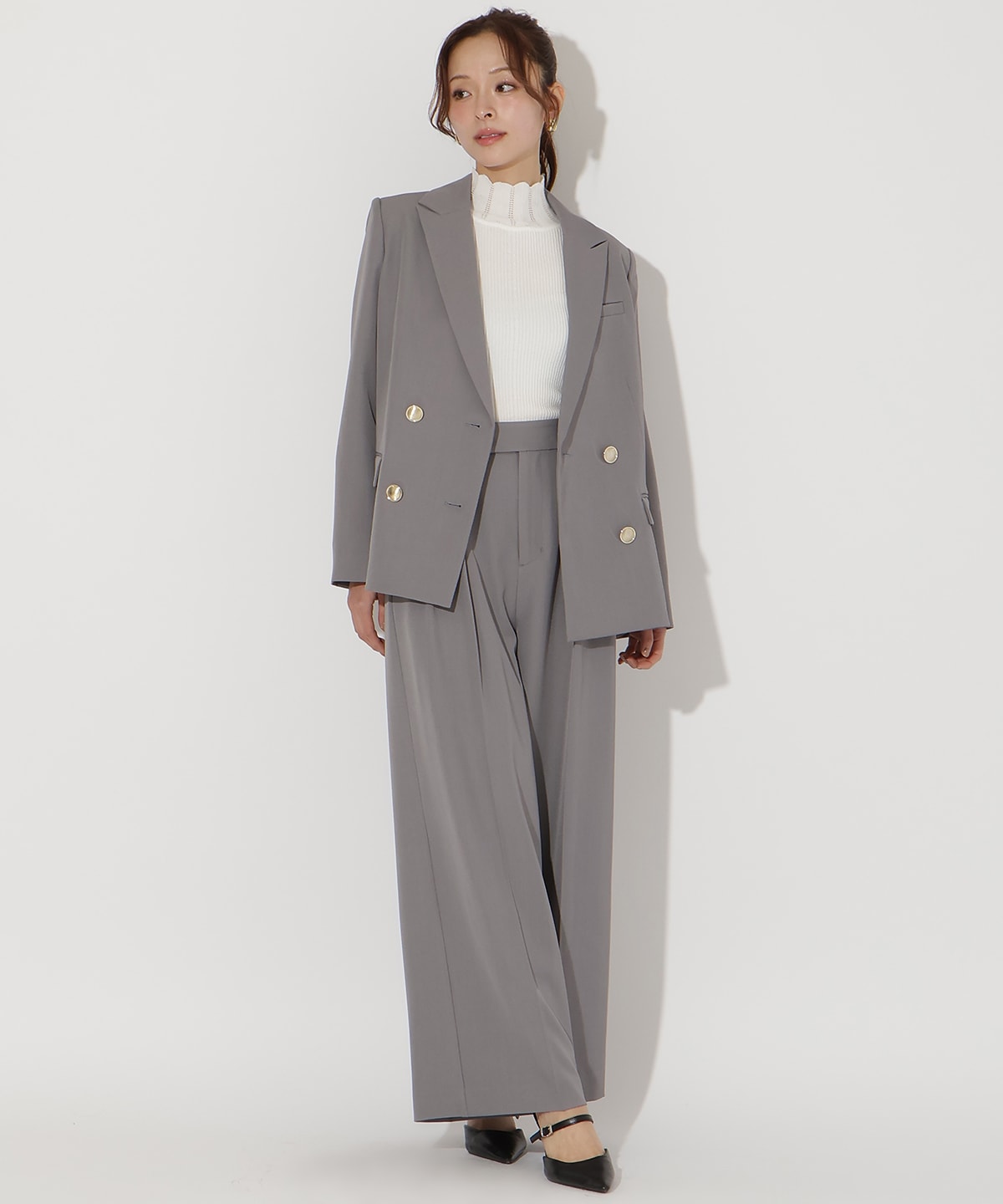 【先行予約受付中】タックワイドパンツ