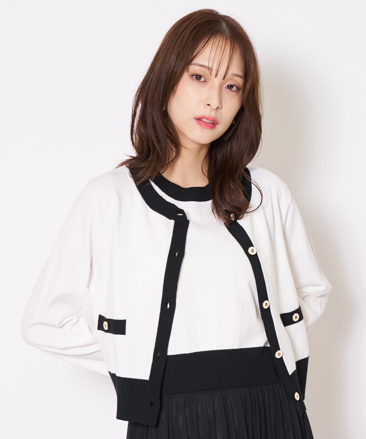 【先行予約受付中】バイカラーニットアンサンブル