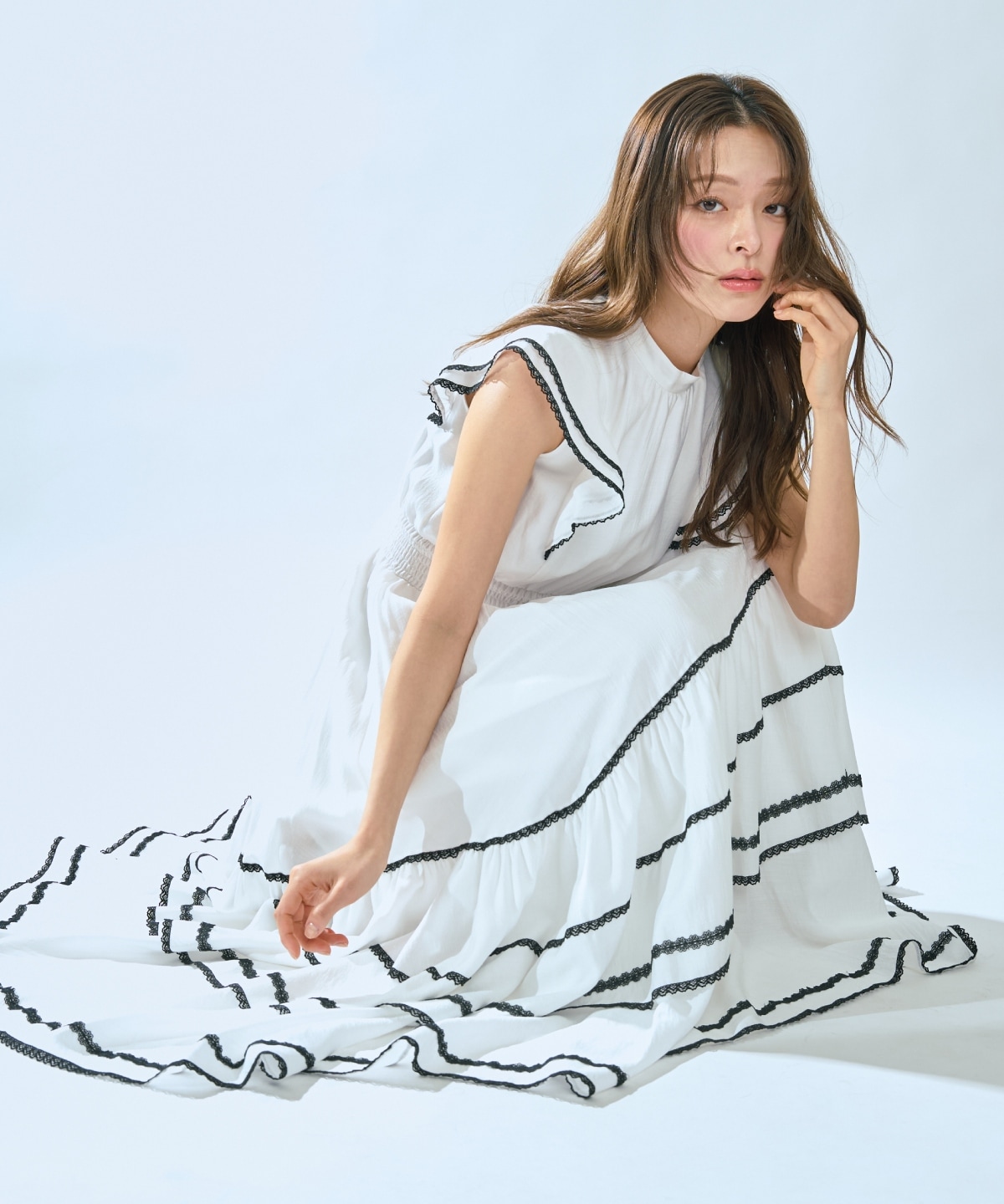 レーストリミングティアードワンピース