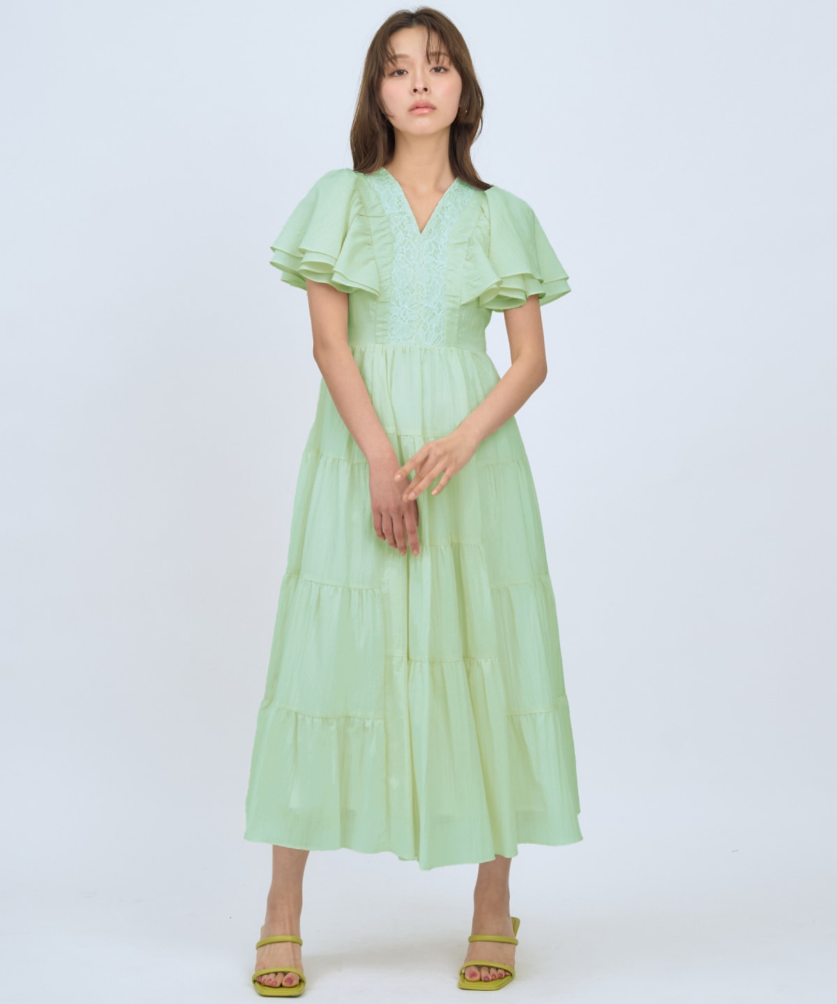 【先行予約受付中】Vネック襟レースティアードワンピース