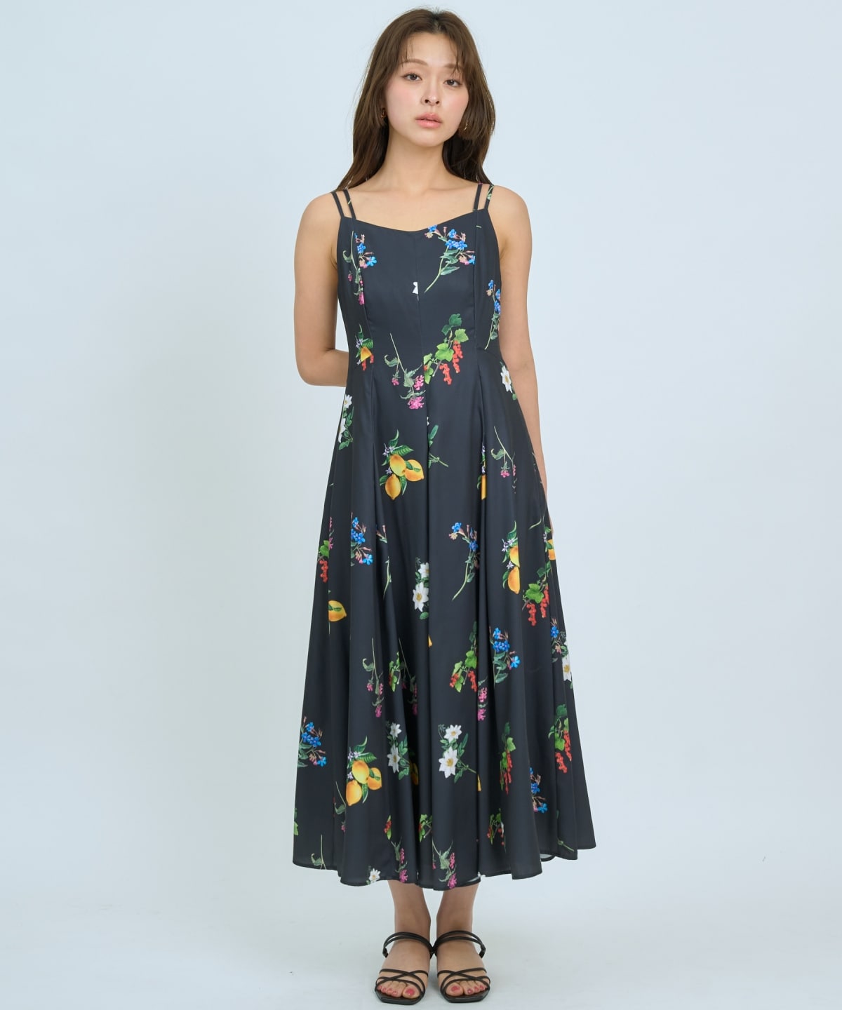 【5/14(木)一部店舗先行発売】フルーツ×フラワープリントワンピース